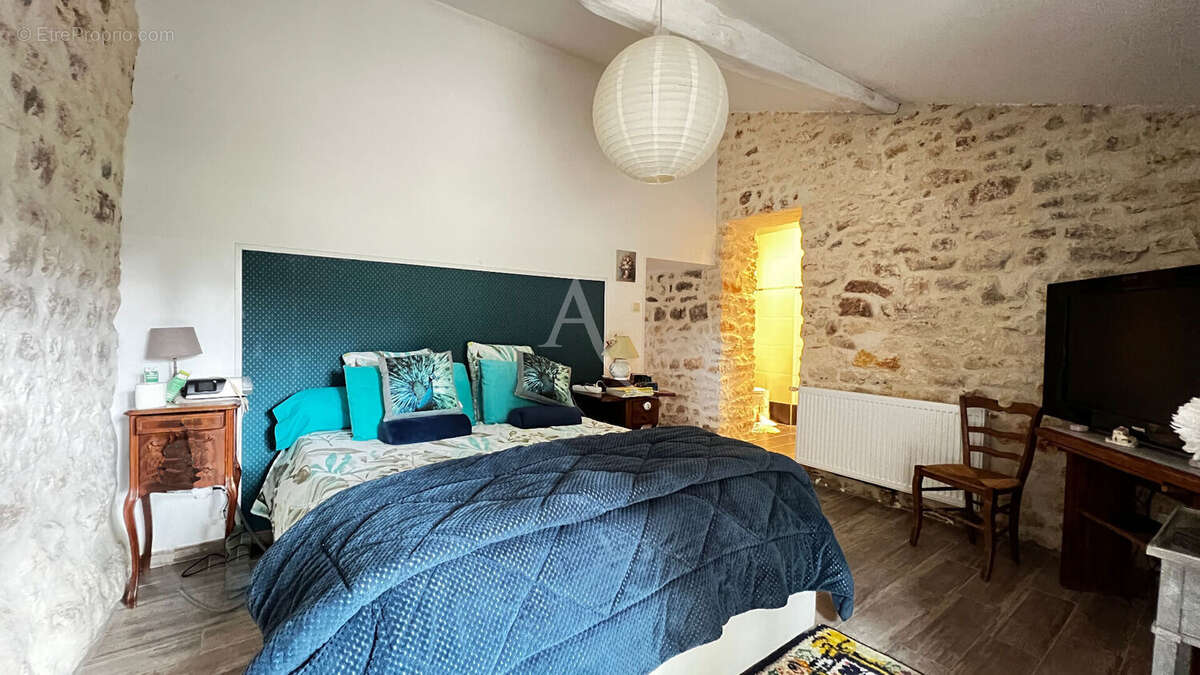 Villa  7 pièce(s) 205 m2, piscine intérieure - photo 10