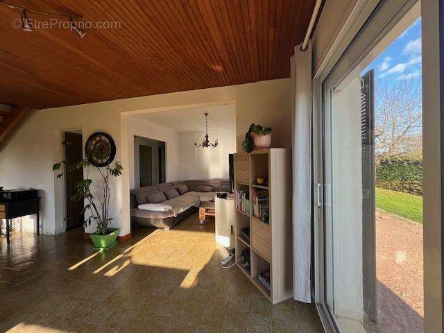 Maison 150 m² à Saint-Pierre-Sur-Dives  - photo 4