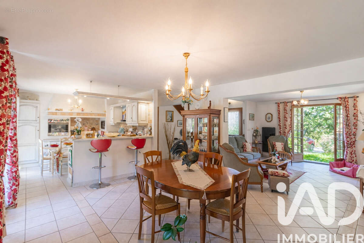 Photo 3 - Maison à THOIRY