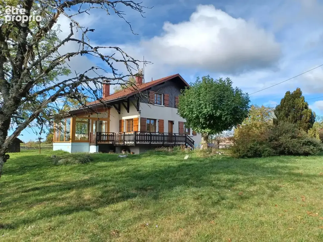 Maison à LA PESSE