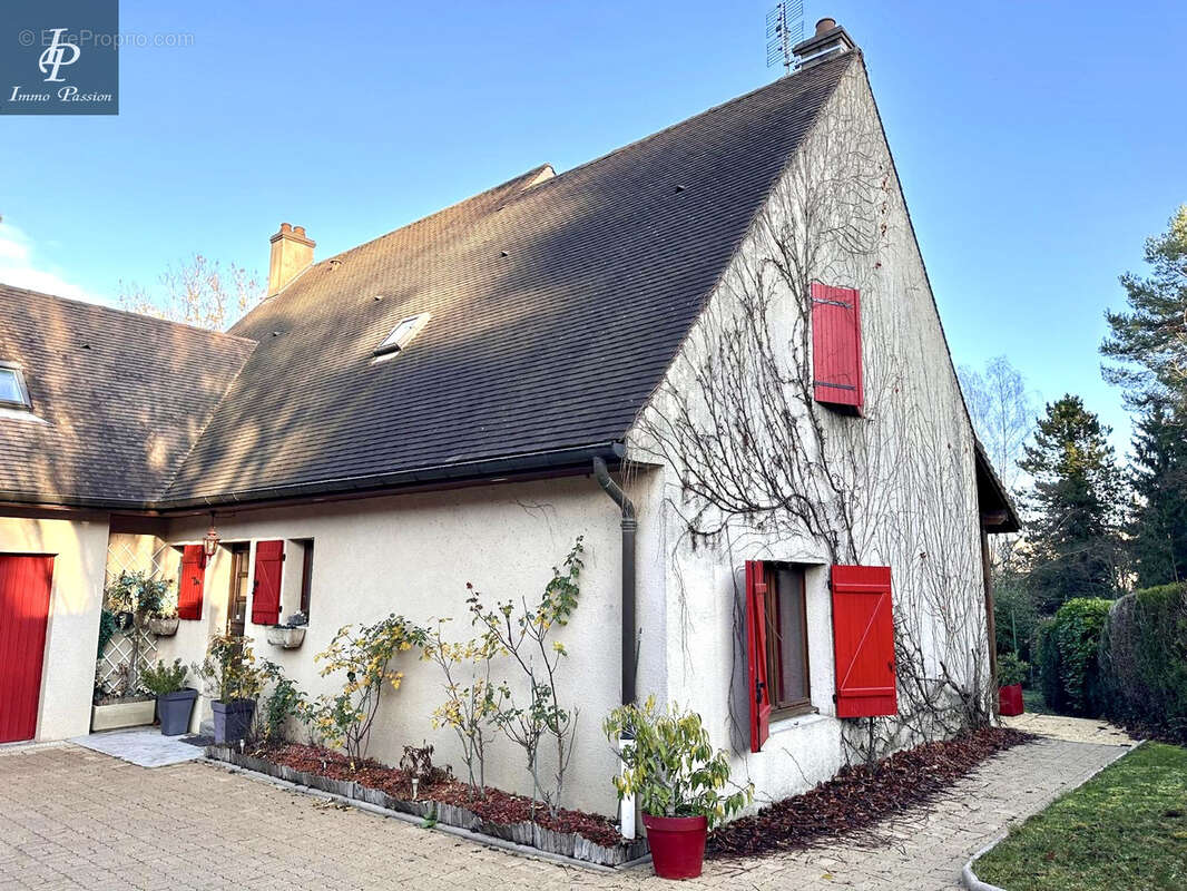 Maison à AUTUN
