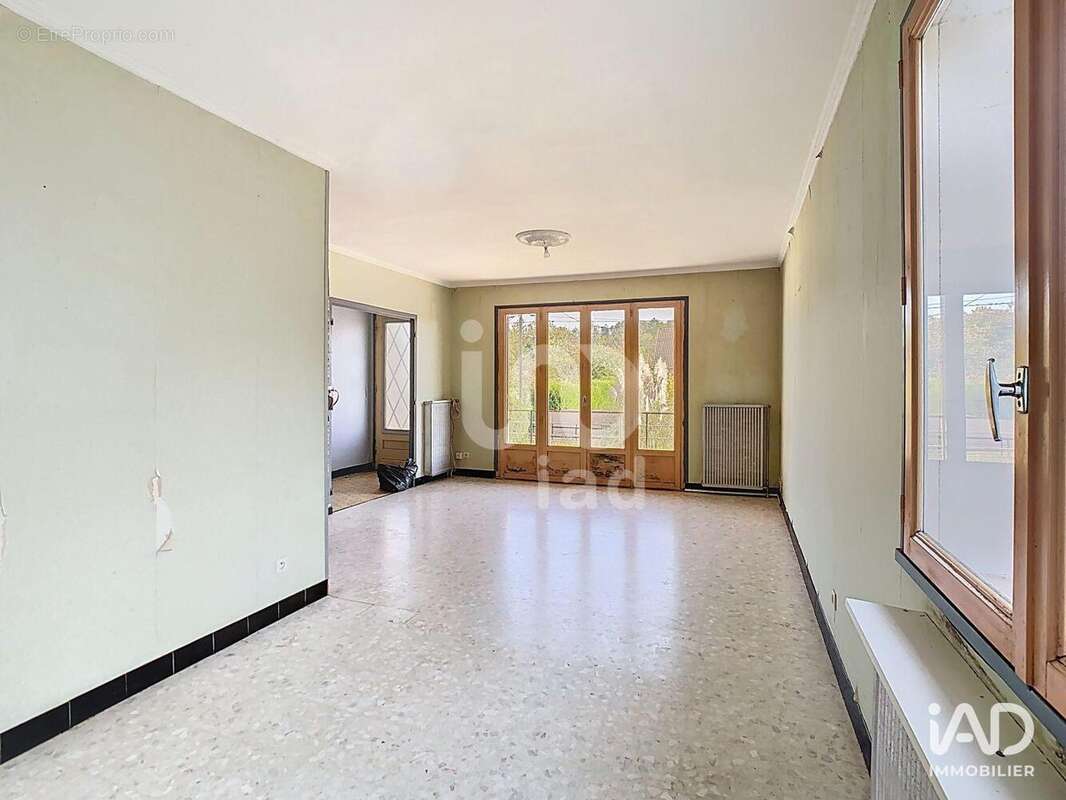 Photo 7 - Maison à FERE-CHAMPENOISE