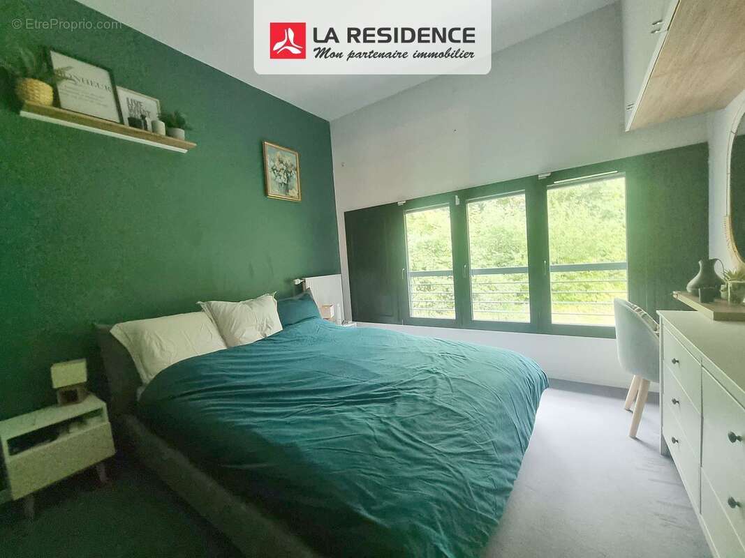 Appartement à STAINS