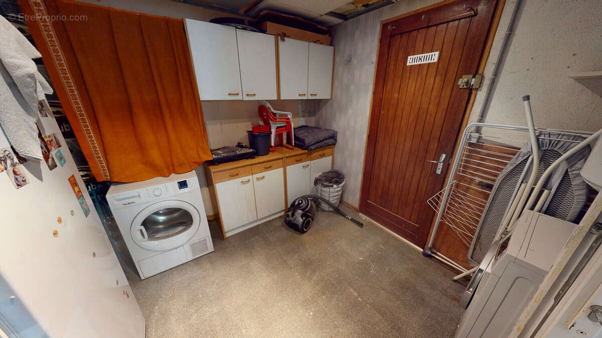 Maison à BELLENGREVILLE