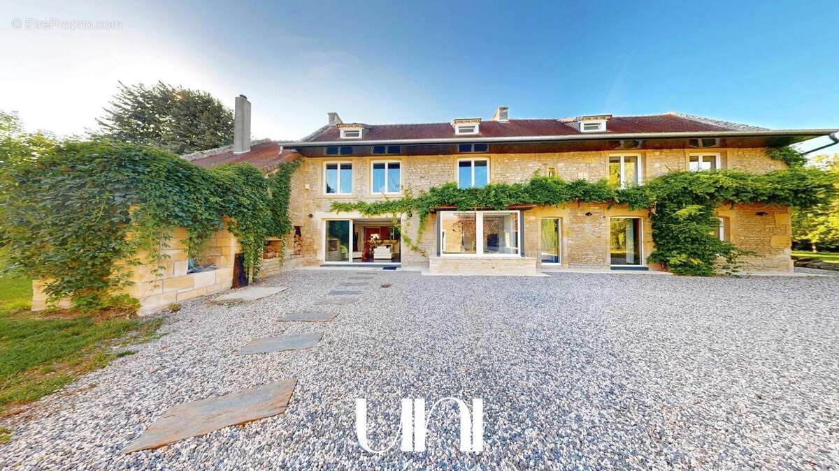 Maison à REVIERS