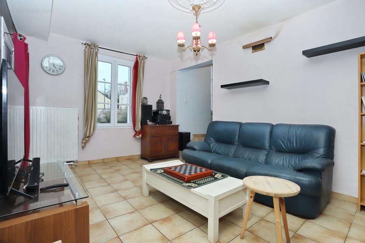 Maison à BALLOTS