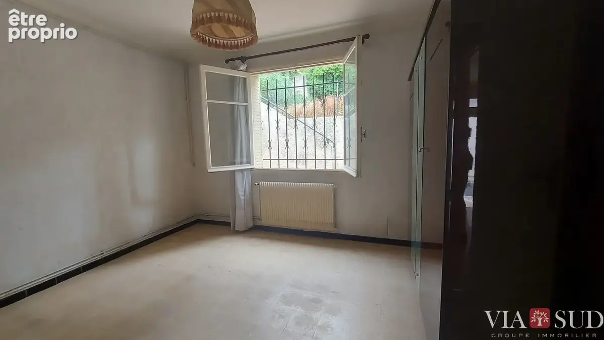 Maison secteur Arènes avec garage et jardin - photo 11