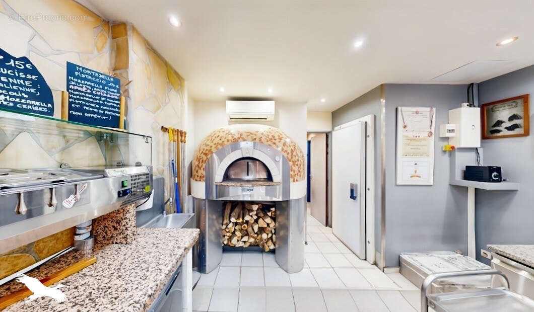 Commerce à MARSEILLE-12E