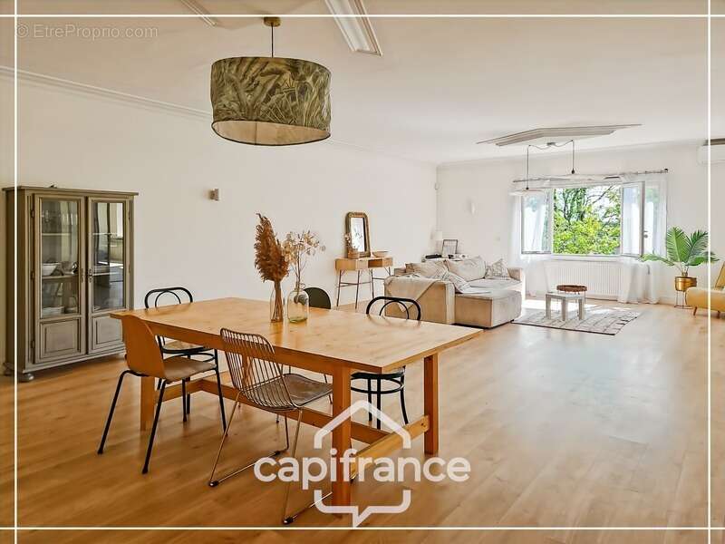 Maison à CASTELCULIER