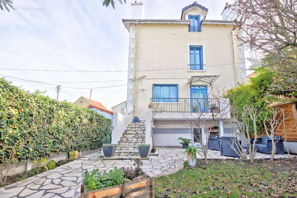 Jardin / Terrasse - Maison à NANTERRE