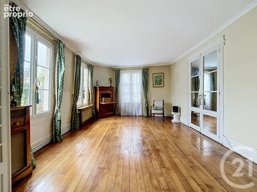 Maison 10 pièces 263 m² à vendre à Chartres (28000) - photo 4