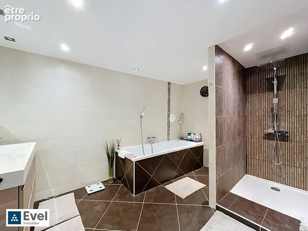 Maison de charme -150 m² -4 chambres- Jardin & terrasse - photo 7