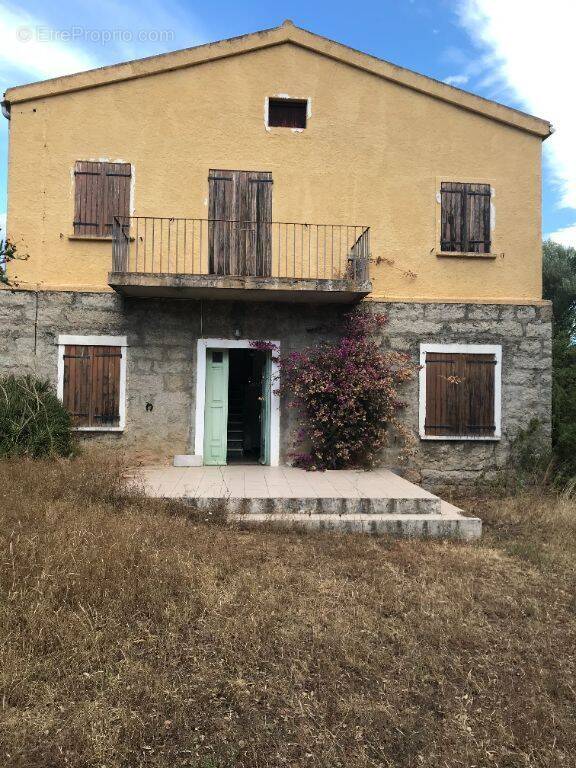 Maison à SAN-GAVINO-DI-CARBINI