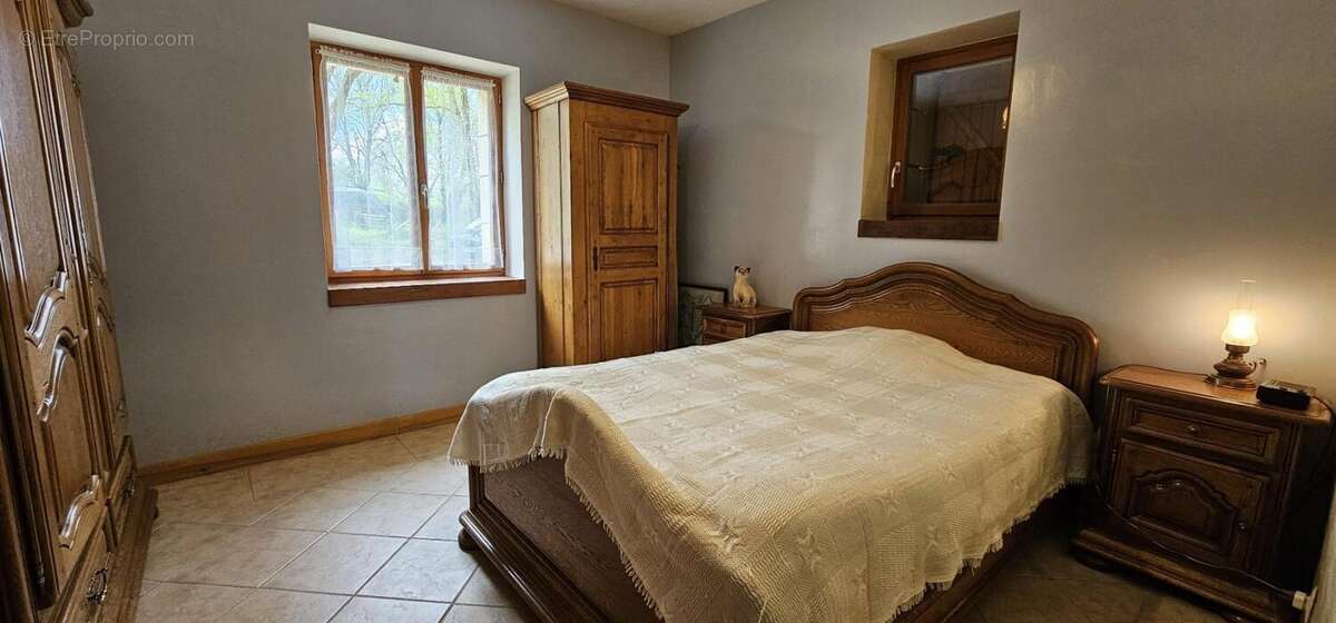 Maison à LIMOGNE-EN-QUERCY