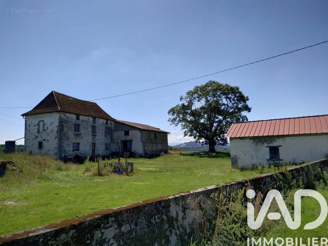 Photo 1 - Maison à DOMEZAIN-BERRAUTE