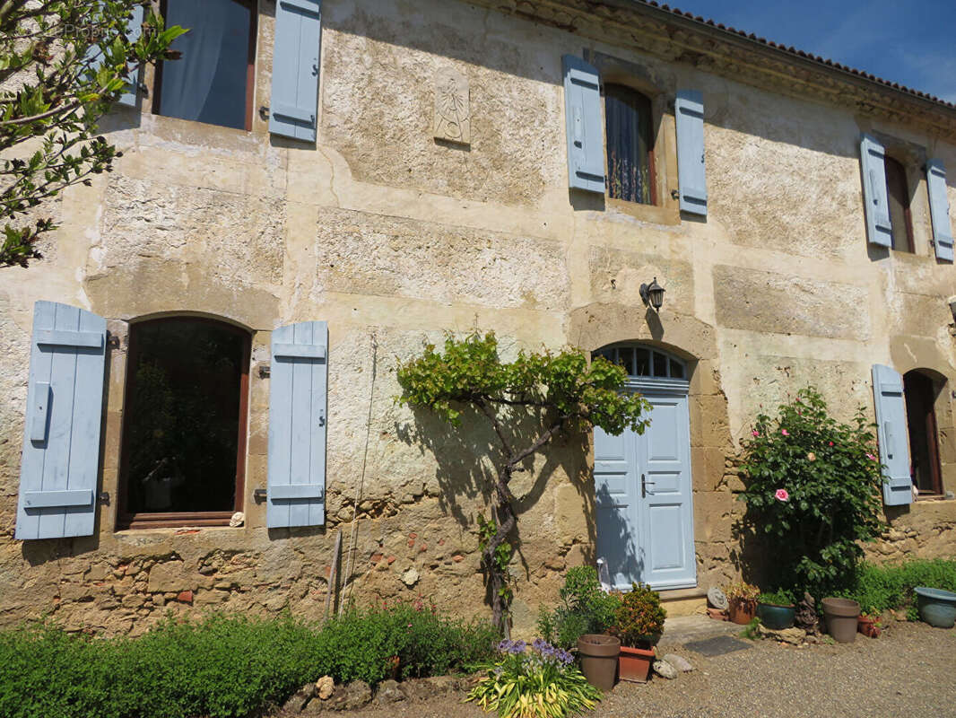 Maison à MALABAT