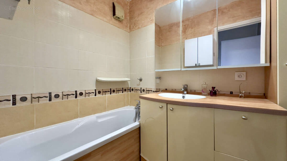 Appartement à LYON-5E