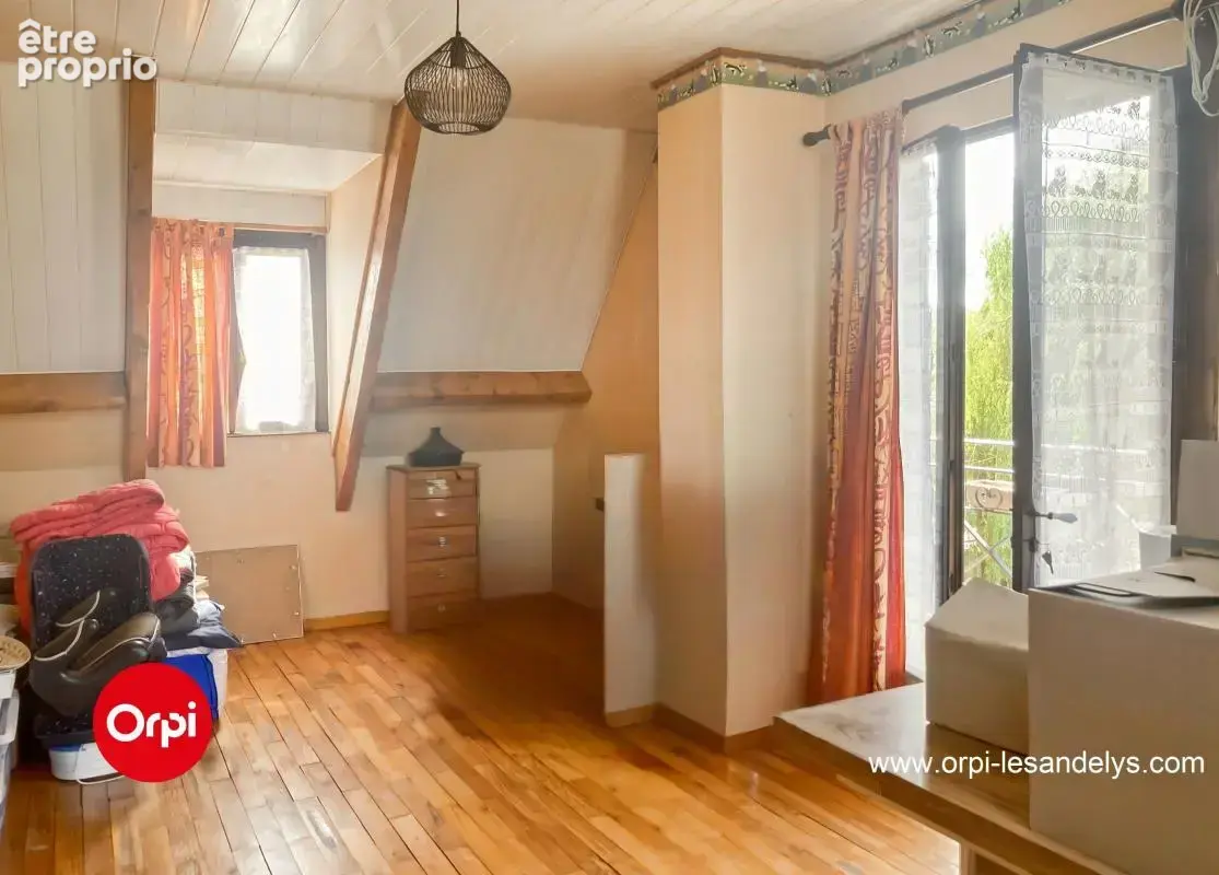 Maison traditionnelle à Vendre - Vallée de Seine - 4 chambres - sous-sol total - photo 15