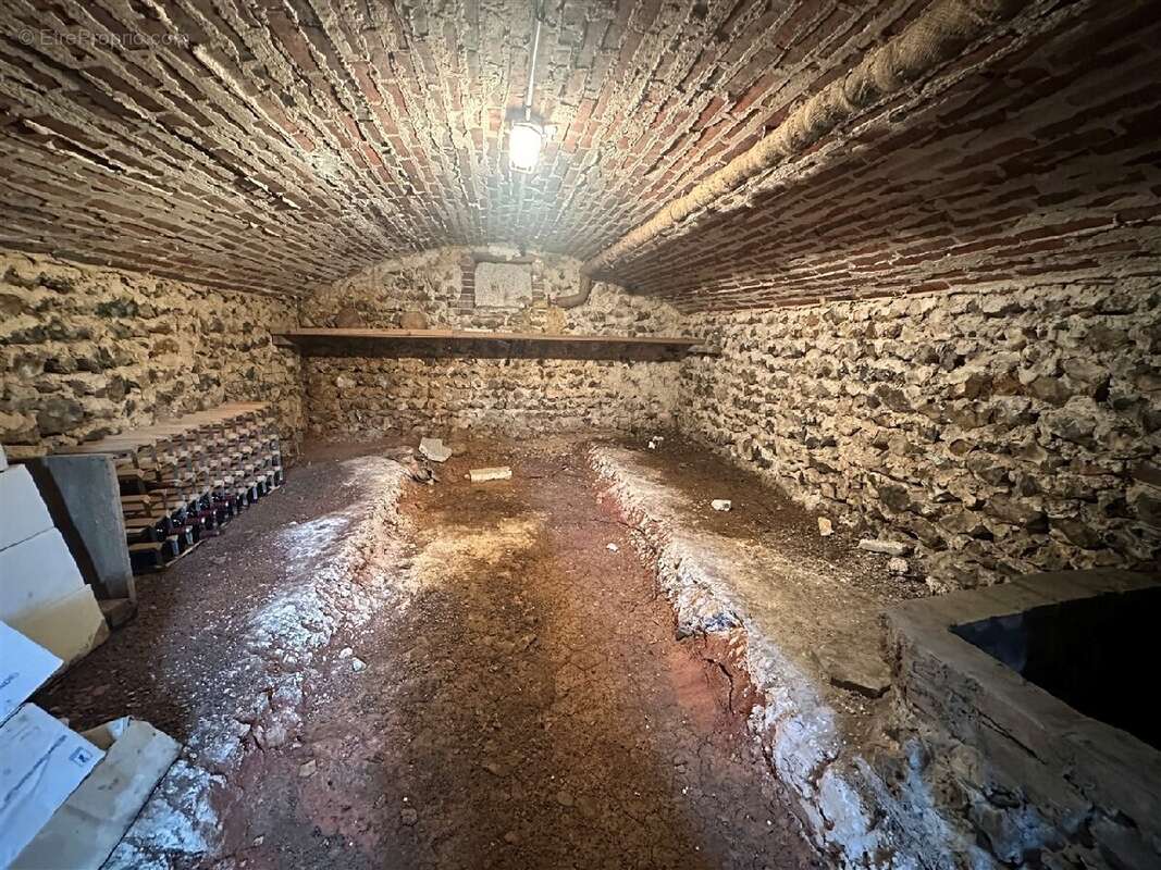 Maison à SAINT-ANGE-ET-TORCAY