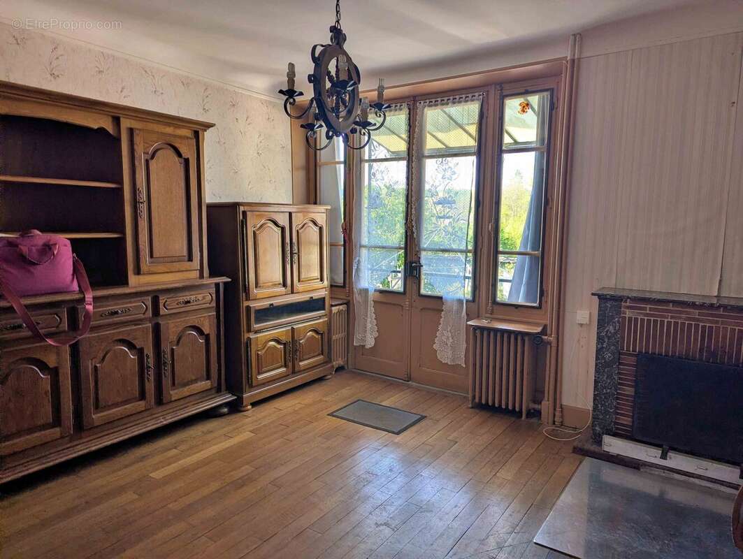 Maison à vendre avec parquet massif proche du Saussois - Maison à MERRY-SUR-YONNE