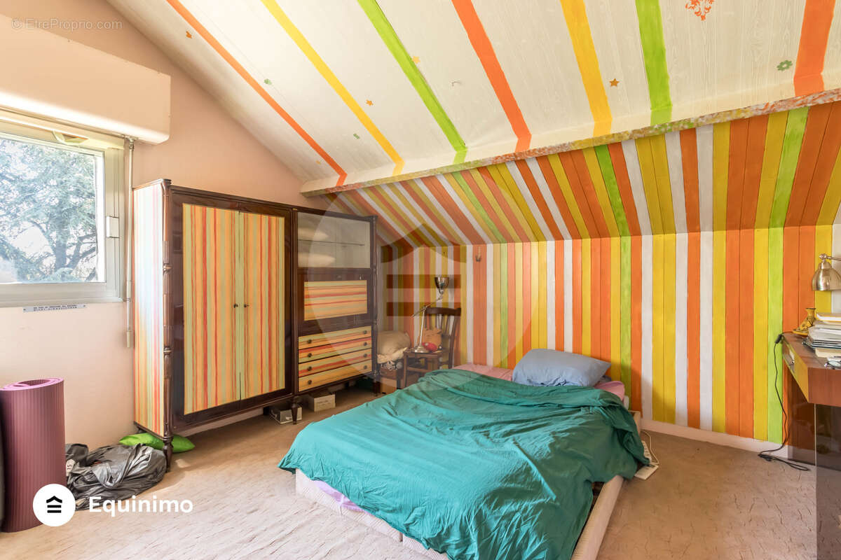 Maison d'architecte de 7 pièces 4 chambres de 160m2 proche transports - photo 12