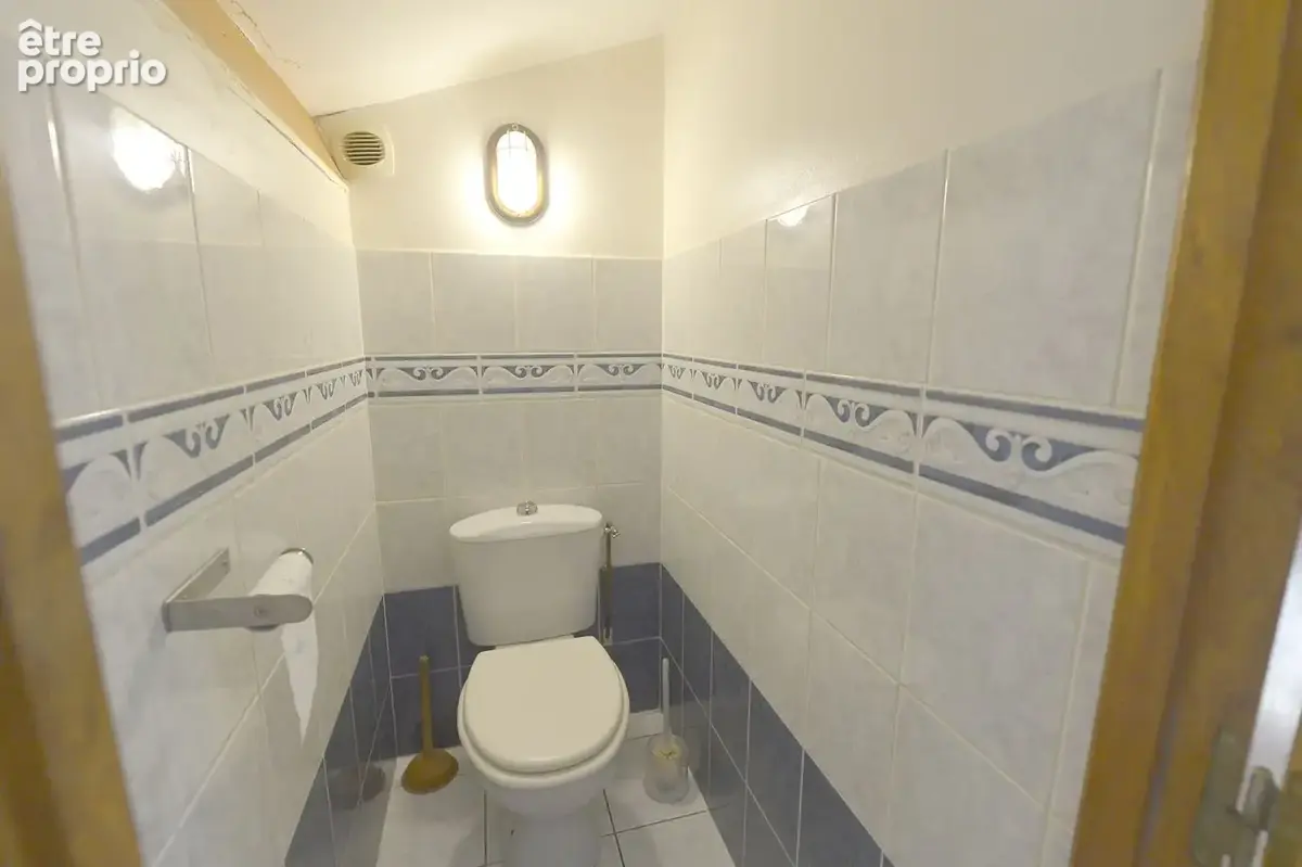 Maison 110 m² à Semussac  - photo 8