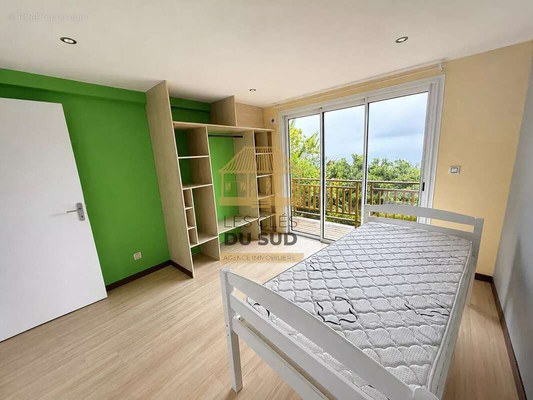 À vendre - maison de type t5  de 161,66 m² environ - saint-joseph - 280 000€ - photo 3
