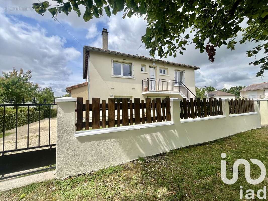 Photo 8 - Maison à GENCAY