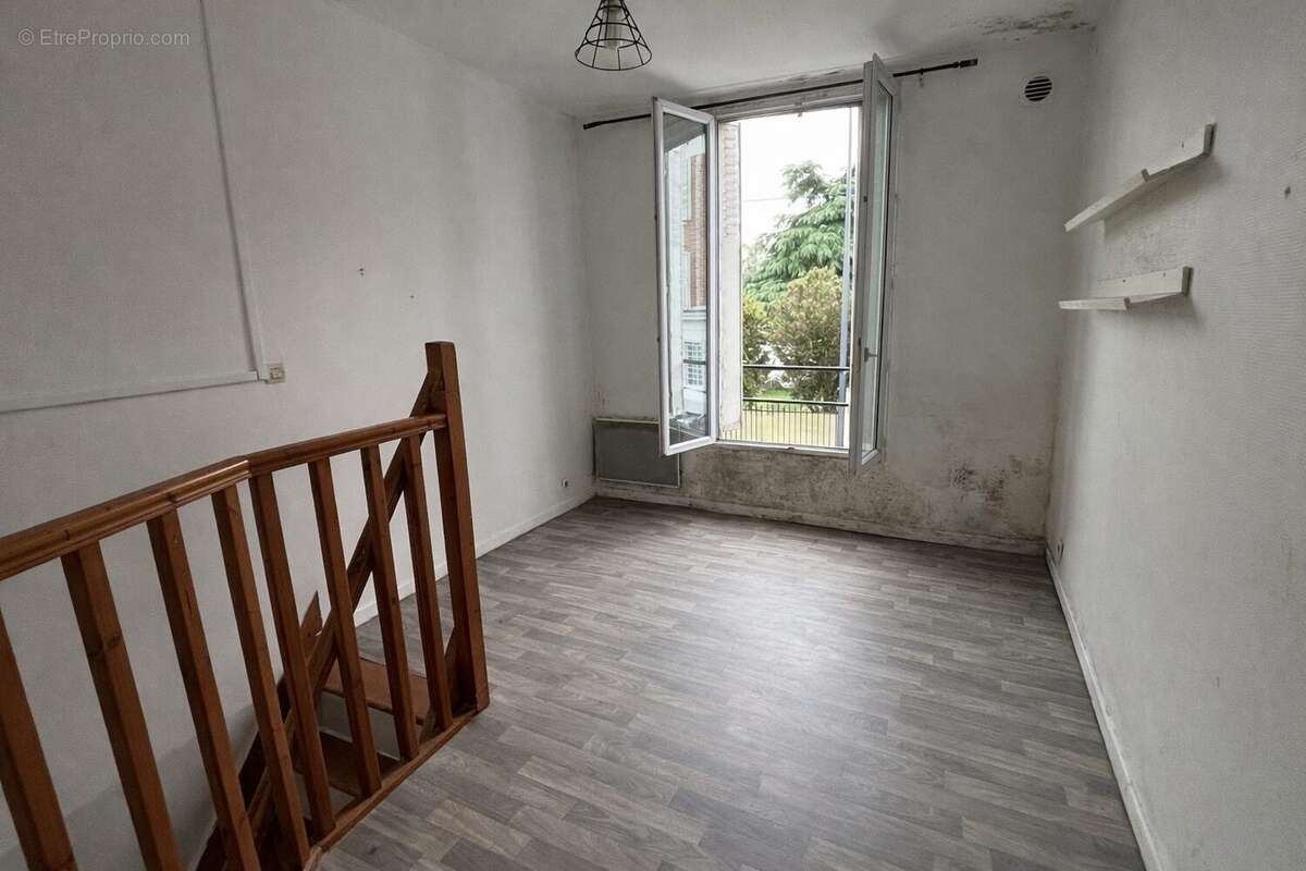 Appartement à MAISONS-ALFORT