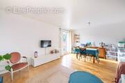 Appartement à VERNEUIL-SUR-SEINE