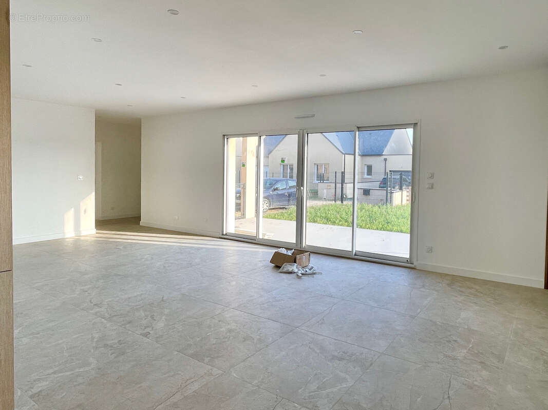 Maison à BRETTEVILLE-SUR-LAIZE