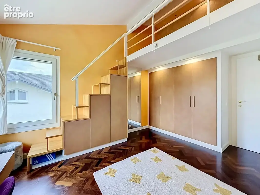 CHENS-SUR-LÉMAN – Maison 140 m² avec jardin arboré, garage et beaux volumes - photo 16