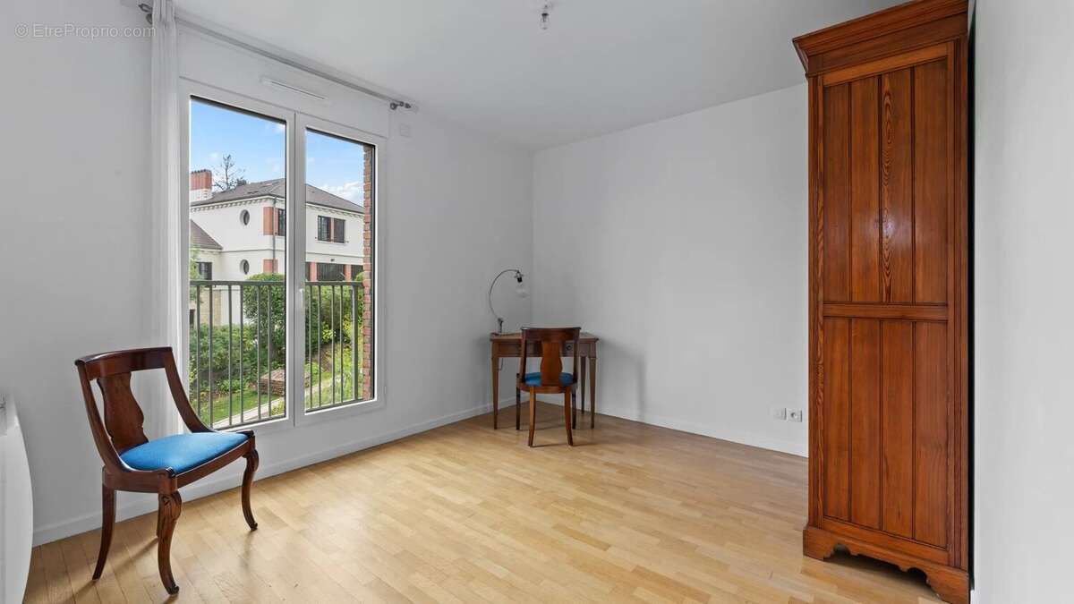 Appartement à GARCHES