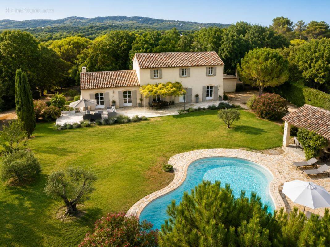 Maison à ROGNES