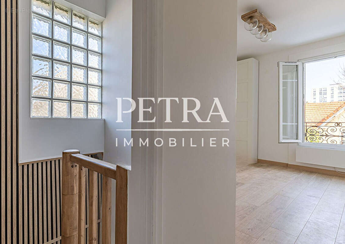 Maison à LE KREMLIN-BICETRE