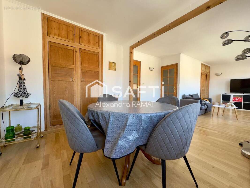 Photo 2 - Appartement à SAINTE-CATHERINE