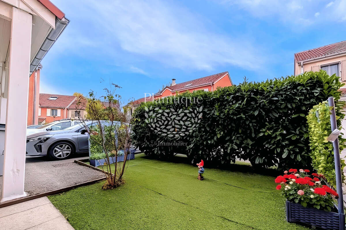 Maison à BONNEVILLE