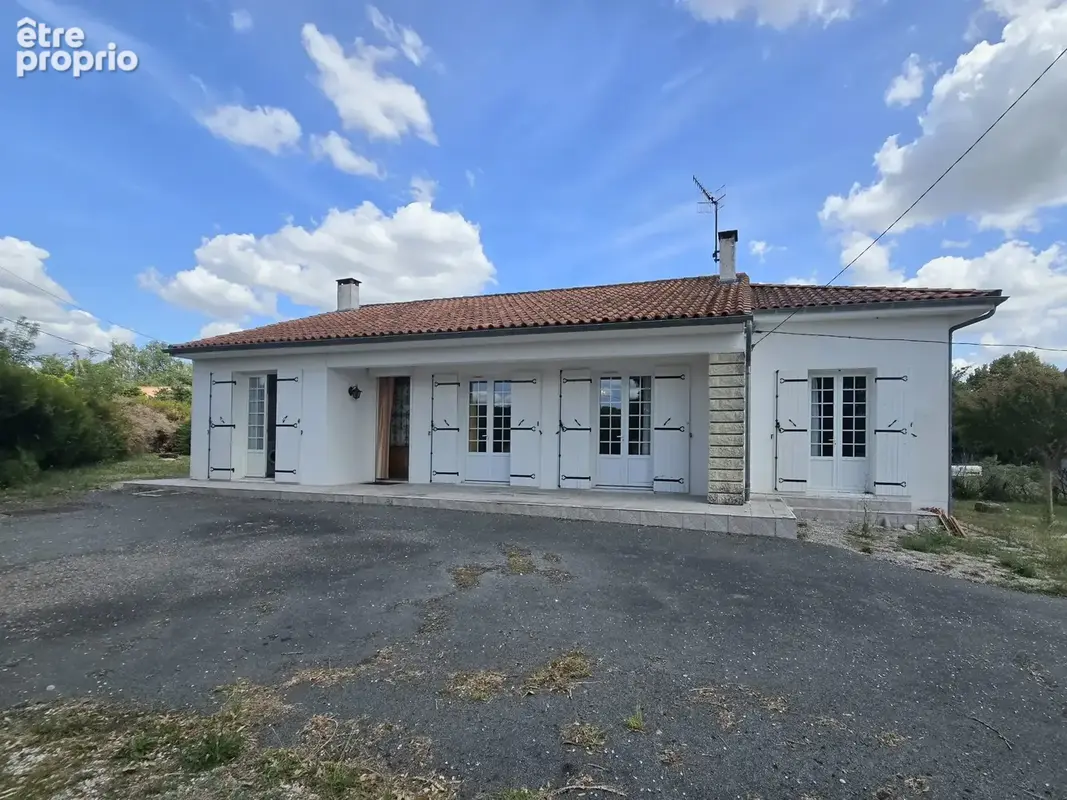Maison à VILLETOUREIX