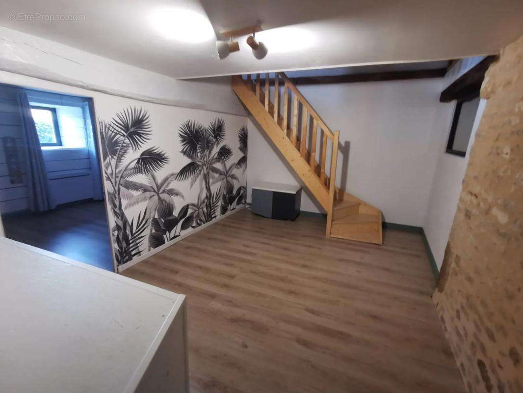 Maison à FONTENILLE