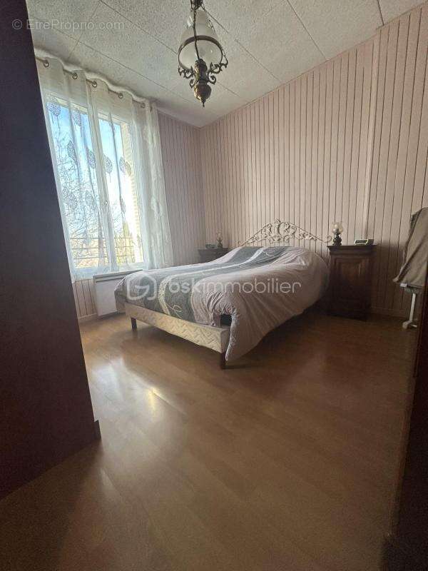 Maison à SAINT-MICHEL-SUR-ORGE