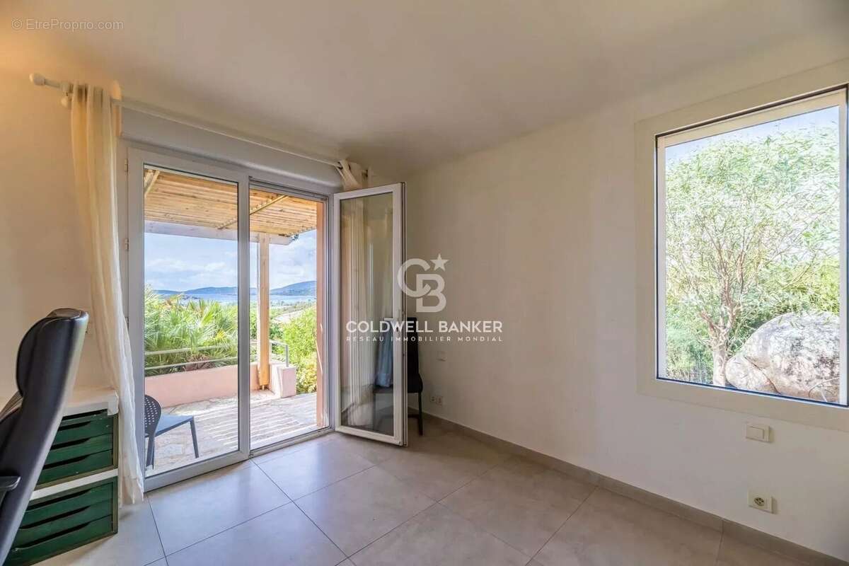 Maison à PORTO-VECCHIO