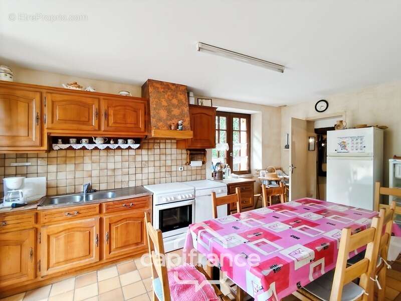 Maison à vendre 6 pièces COGNERS (72) - terrain 2315 m² - - photo 5