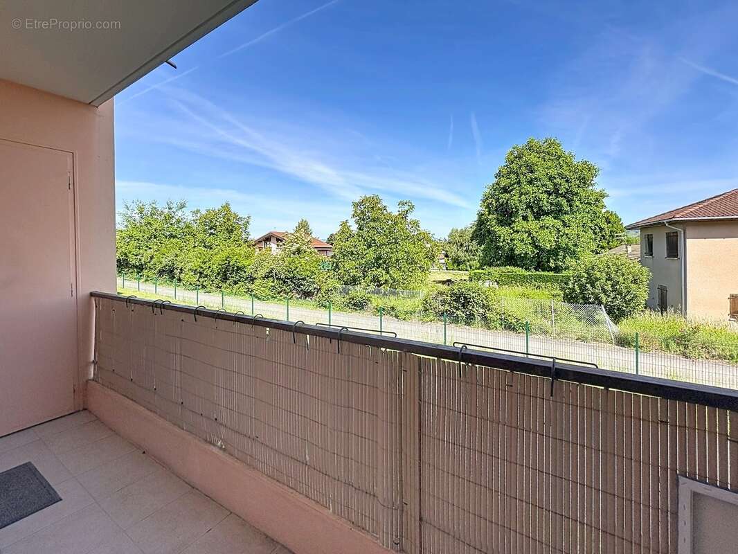 Appartement à vendre 3 pièces BONS EN CHABLAIS (74) - photo 8