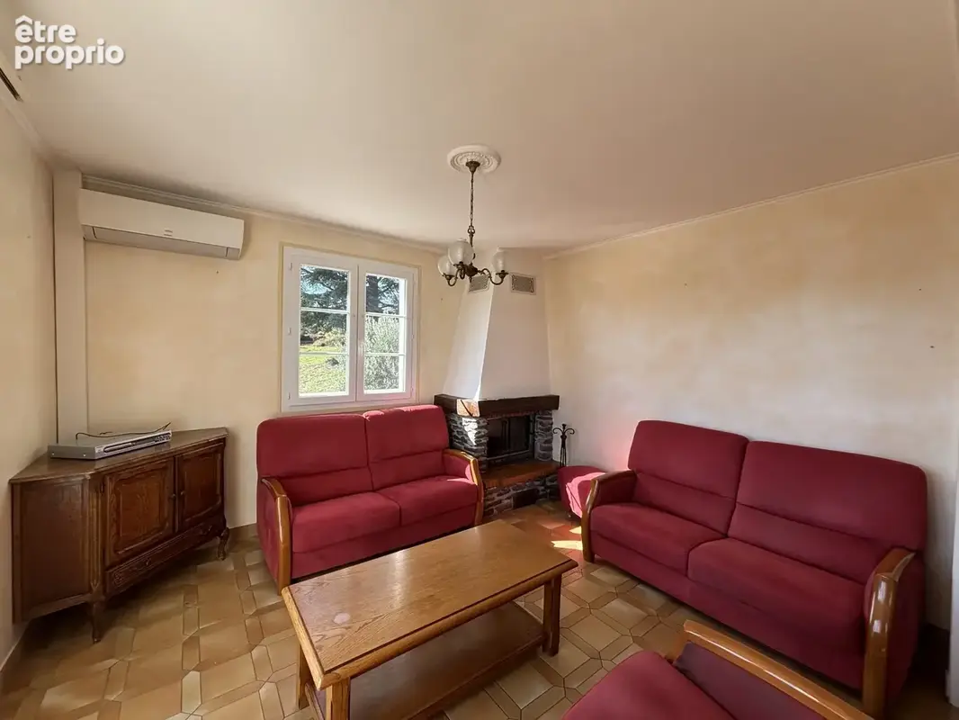 Maison 5 pièces 140 m² à vendre à Coux (07000) - photo 2
