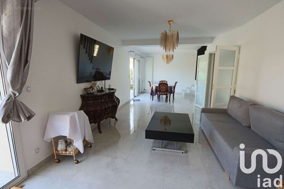 Photo 5 - Maison à EZANVILLE