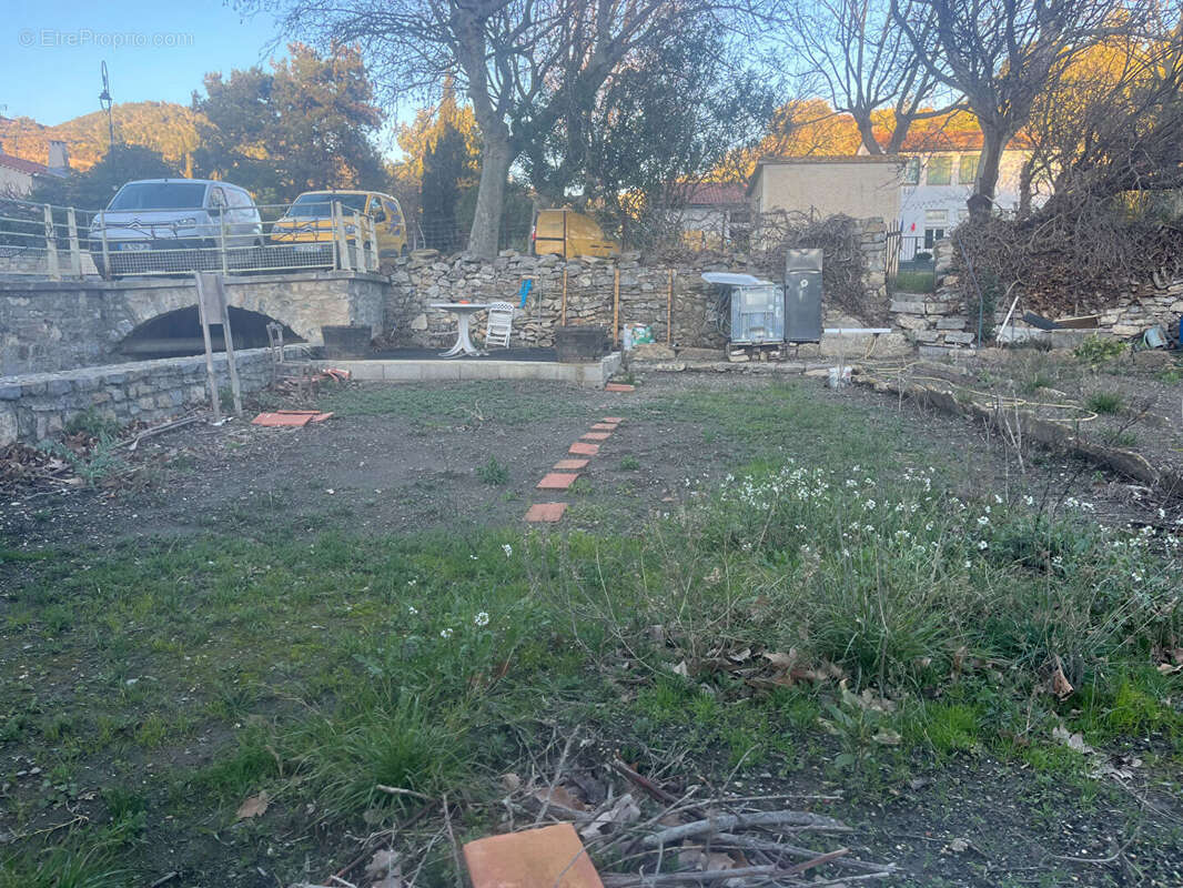 Maison à CASCASTEL-DES-CORBIERES