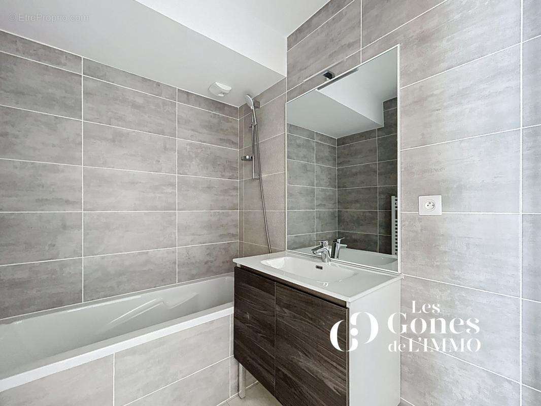 Appartement à LYON-9E