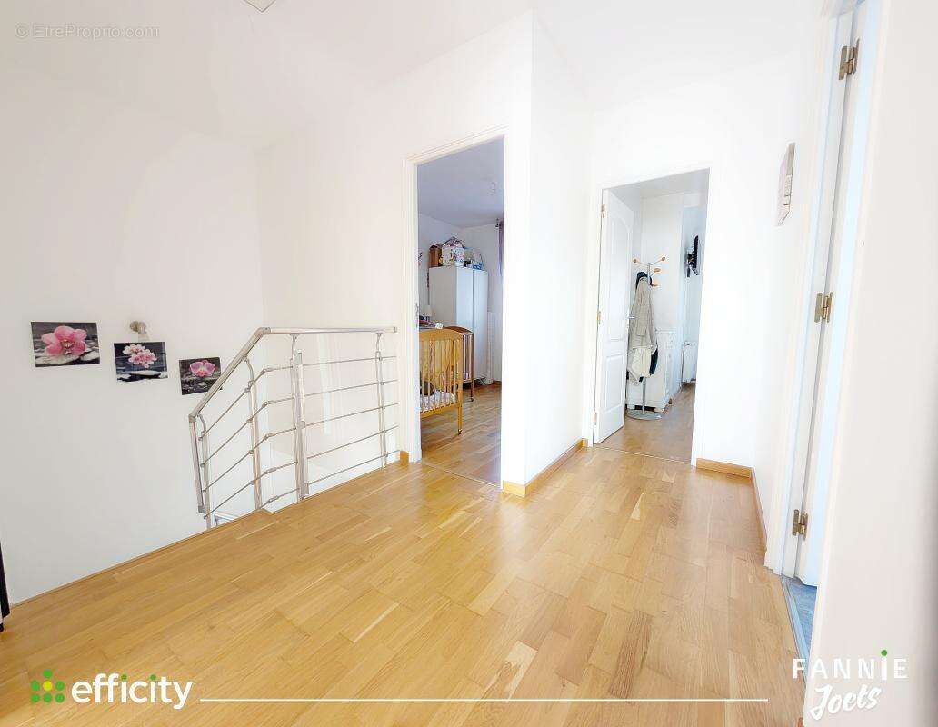 Maison à SAINT-GRATIEN