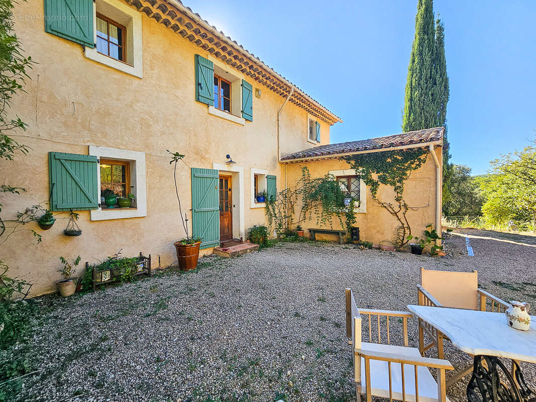 Maison à DRAGUIGNAN