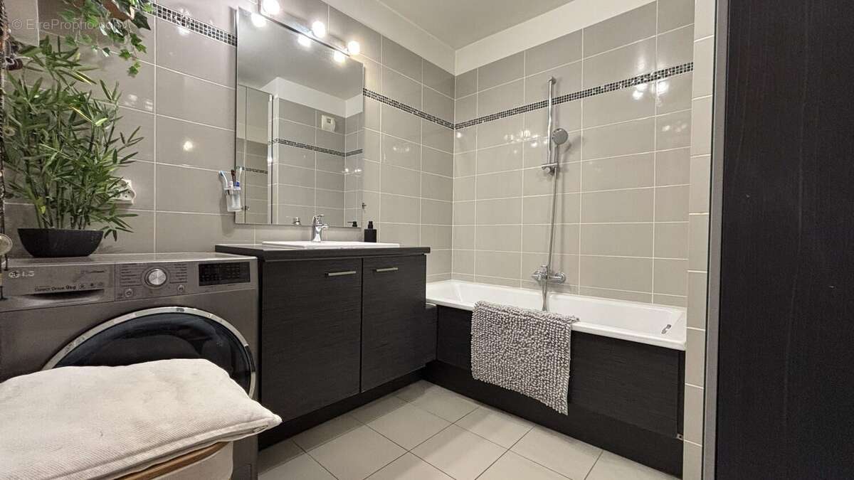 Appartement 85 m² à Maisons-Alfort  - photo 8